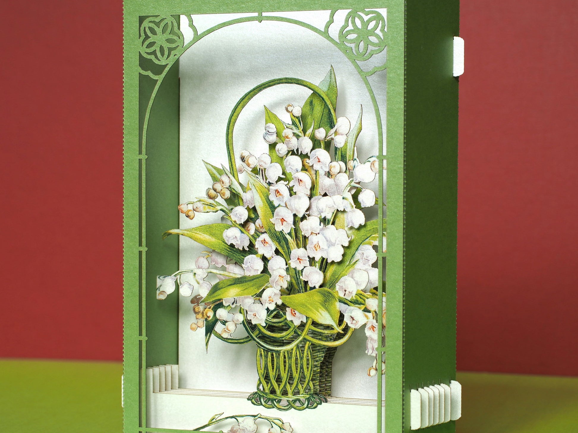 The Lilies of the Valley pop up card gift. Mother's Day gifts. The liljekonvaljs. Paper flower miniature. Her, wife Convallaria majalis