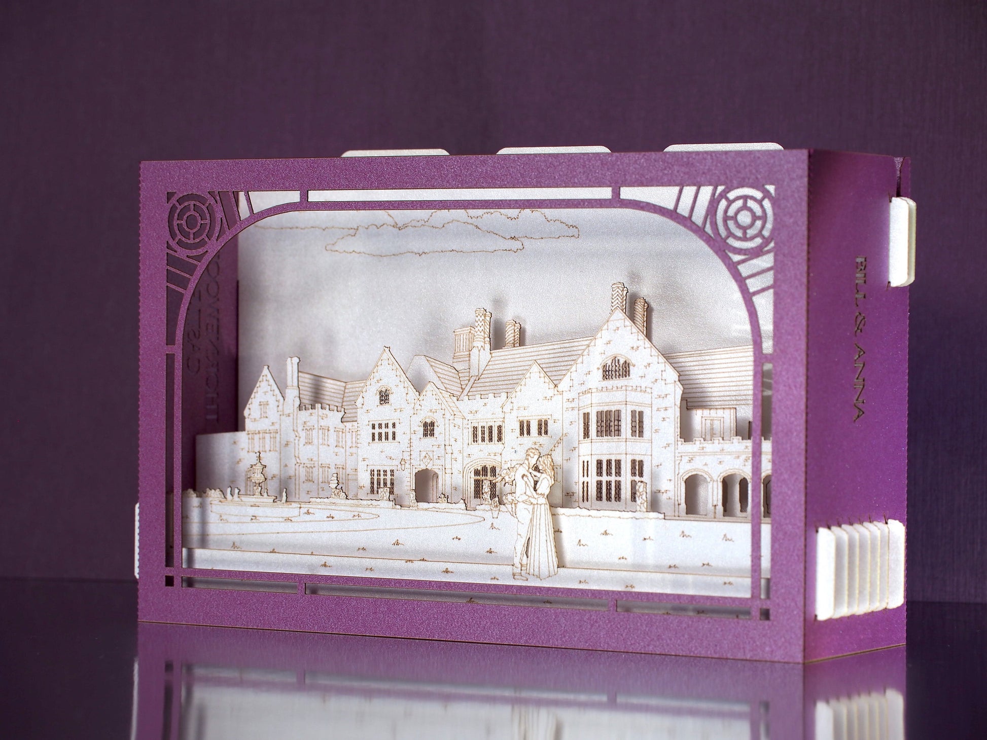 Thornewood Castle wedding RSVP card. Marriage invitations. Party venue pop up miniature. Pop up cards. USA - ColibriGift