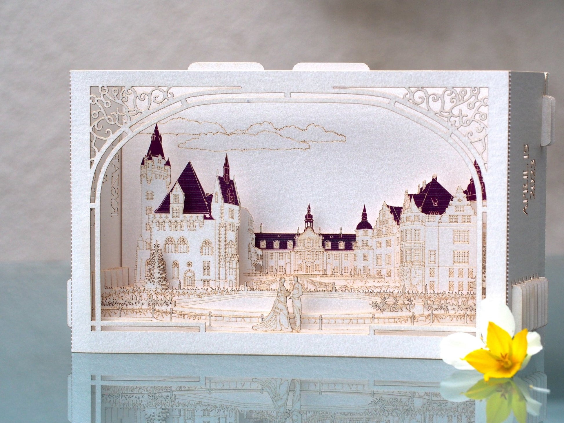 Moszna Castle wedding pop up invitation card. Paper pop up RSVP invite. Polish Pałac w Mosznej, Schloss Moschen- ColibriGift