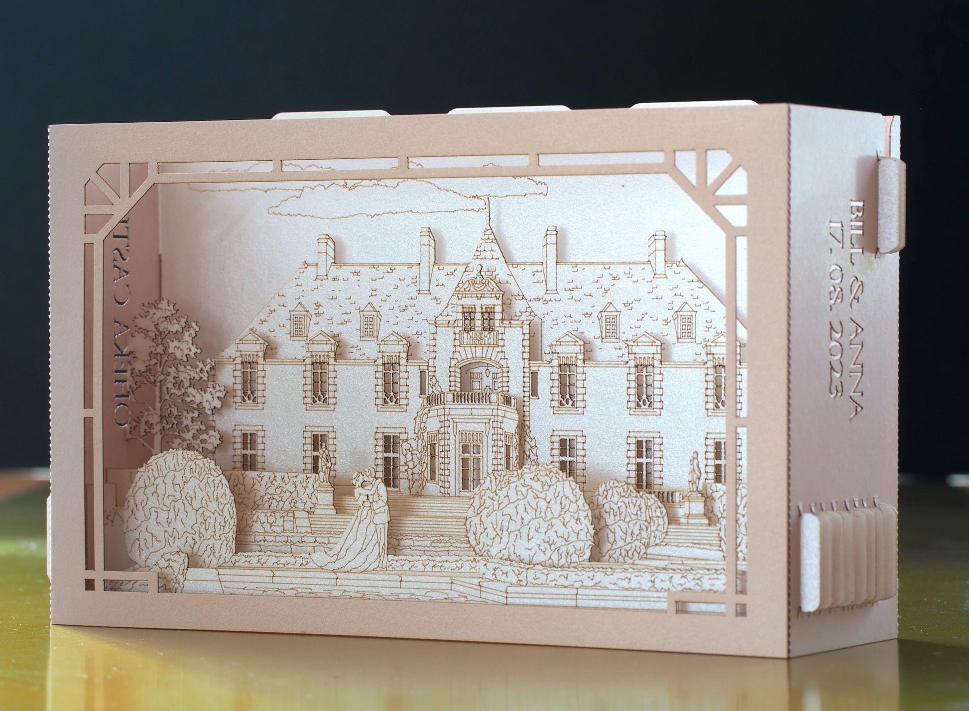 USA wedding. Oheka Castle. Paper pop up invitation card with RSVP Custom design. Marriage invitations. stationery ColibriGift