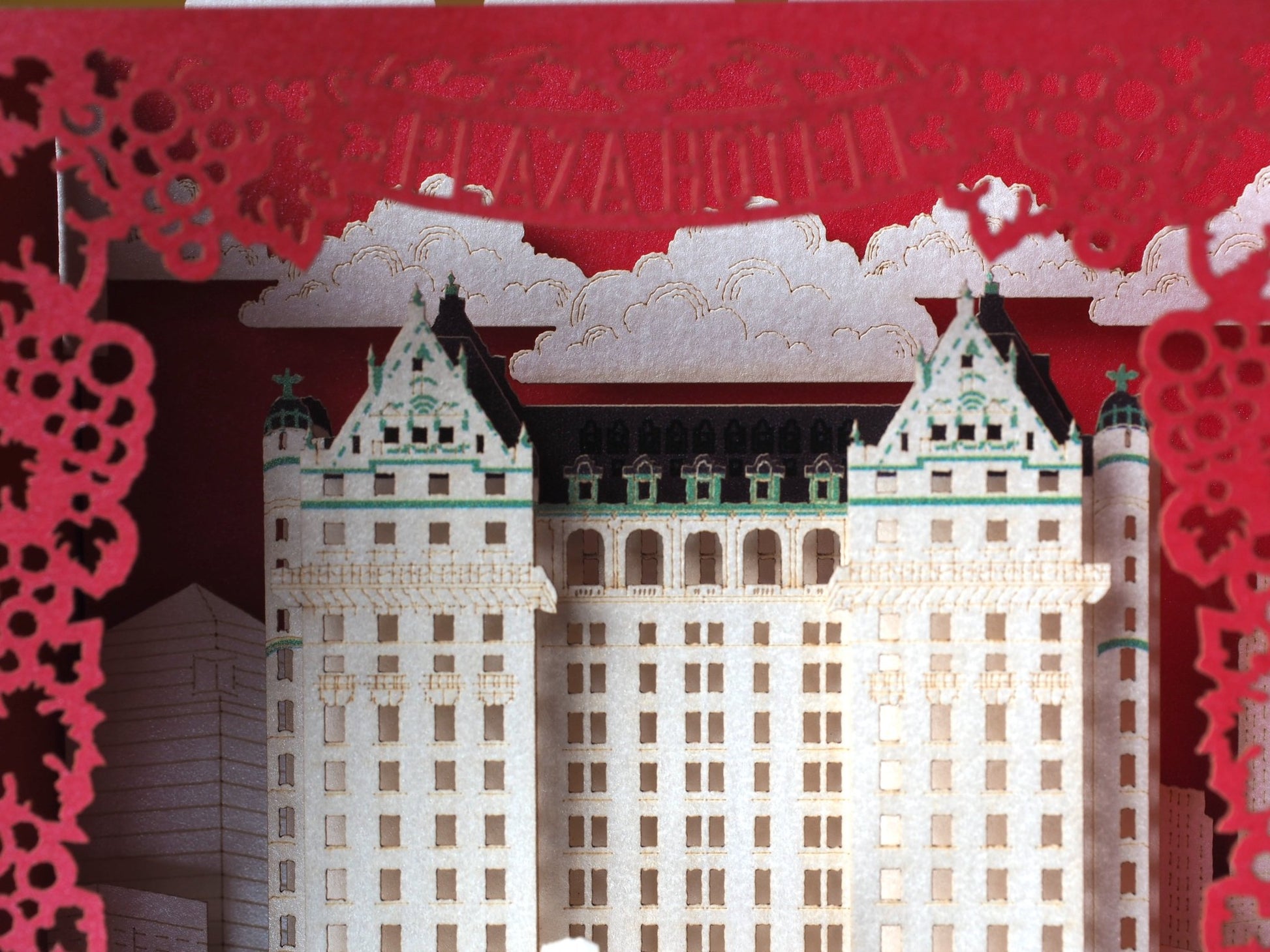 Wedding invitation card. USA, NYC, Plaza Hotel New York. Paper pop up RSVP inserts. Custom text. Bride and groom ColibriGift