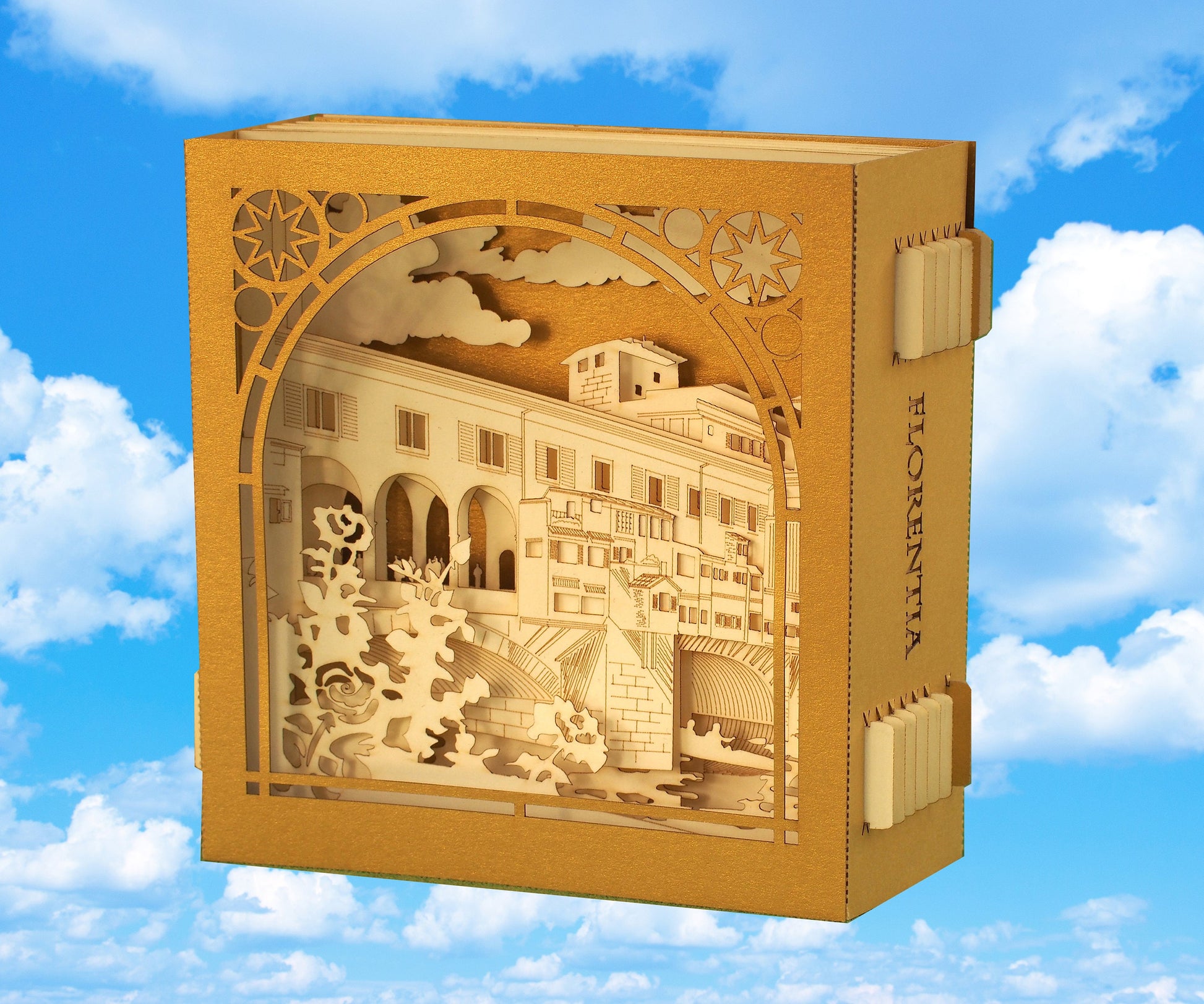 Italy. Florence Ponte Vecchio Bridge. Paper pop up card. Firenze Medieval. Arno river. Italian gift, present, presente Miniature craft model