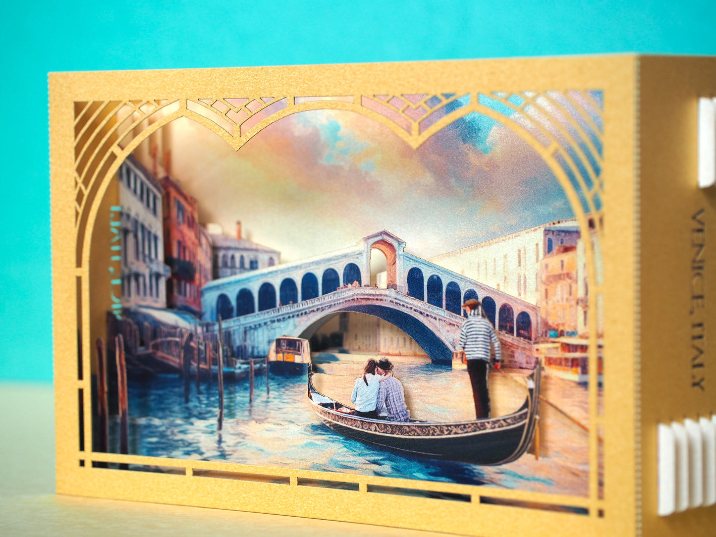 Venice pop up box card with river, boat picture, couple.