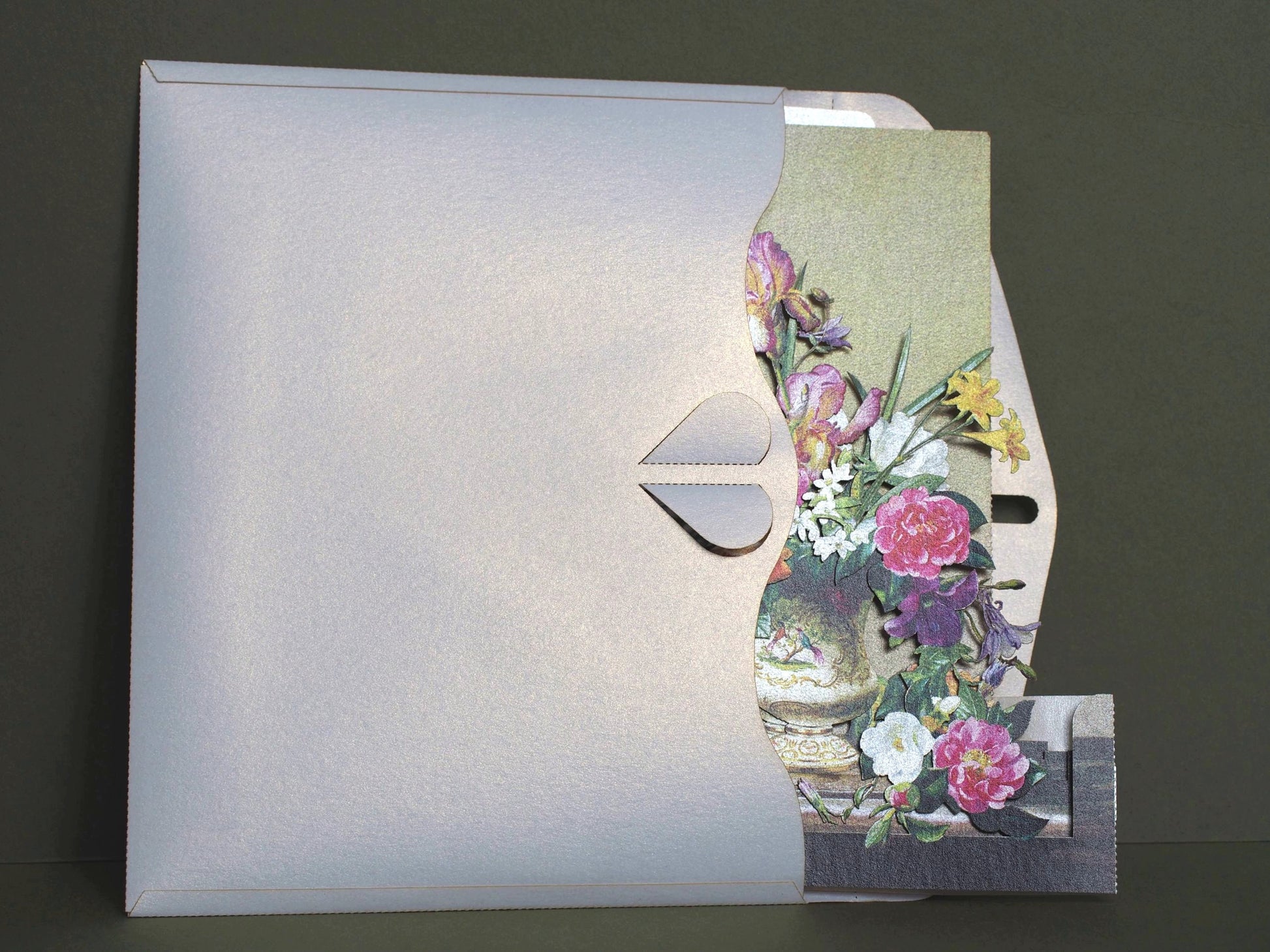 Luxury 3D pop up greeting card with vintage floral bouquet in a vase, elegant botanical still life design, premium keepsake card for birthdays and special occasions.