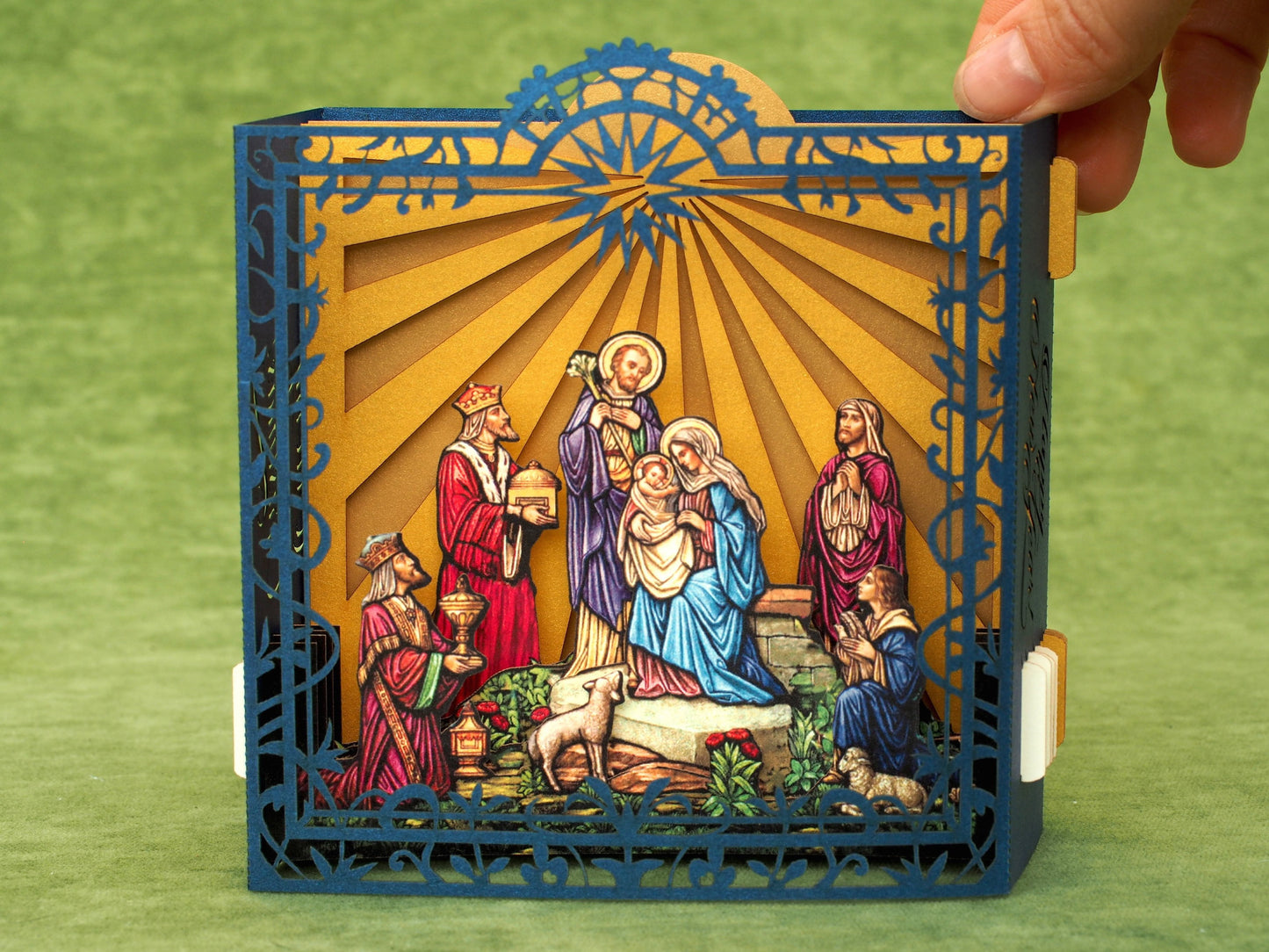 Christmas Pop up box card with Jesus Birth scene